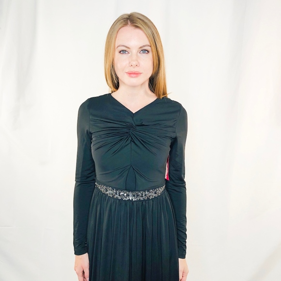 Little Mistress Full Length Twist Gown Dress 0074 - Picture 4 of 8